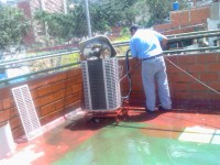 /album/reparaciones-y-mantenimiento-de-aires-acondicionado/image-682-jpg/